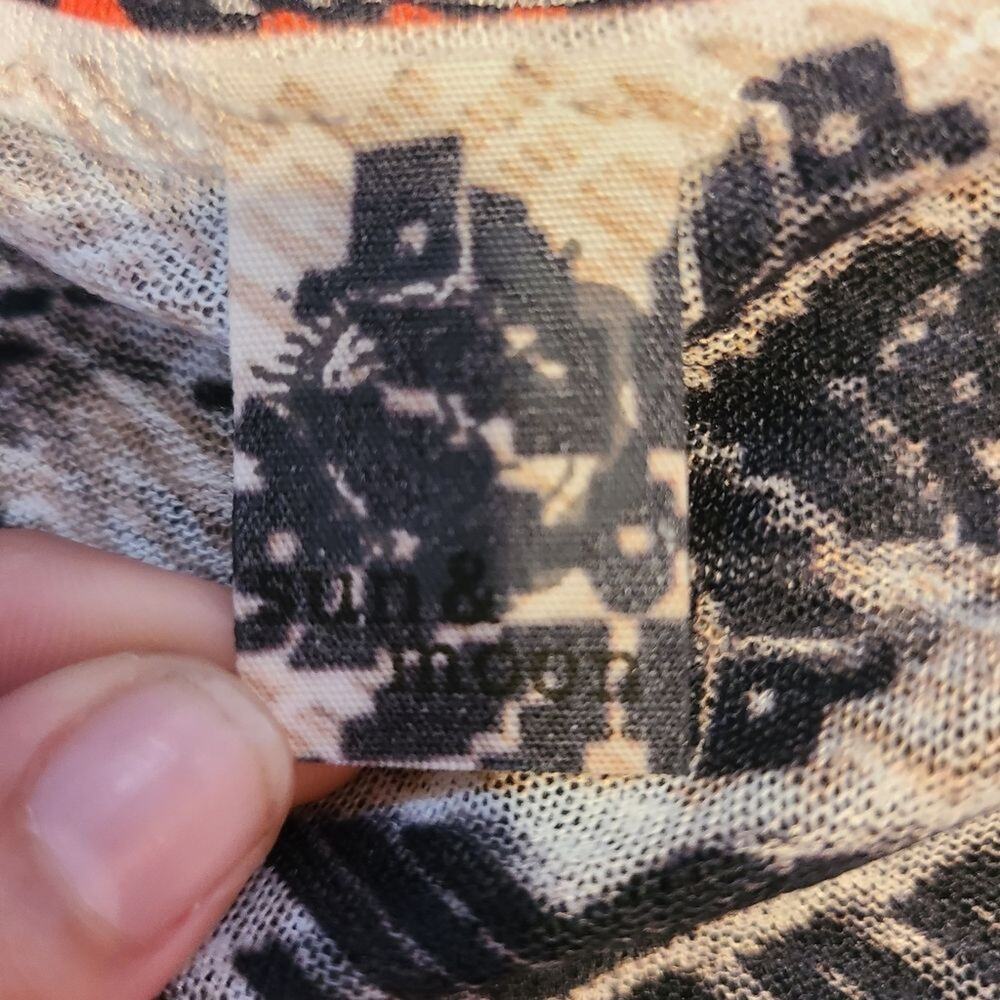 Sun and moon small womens floral sheer blouse new without tags - Picture 5 of 8